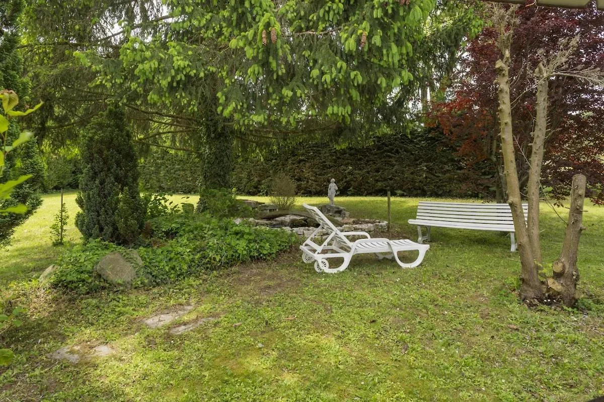Le Chalet Tresor Cache Au Coeur De La Nature Presilly