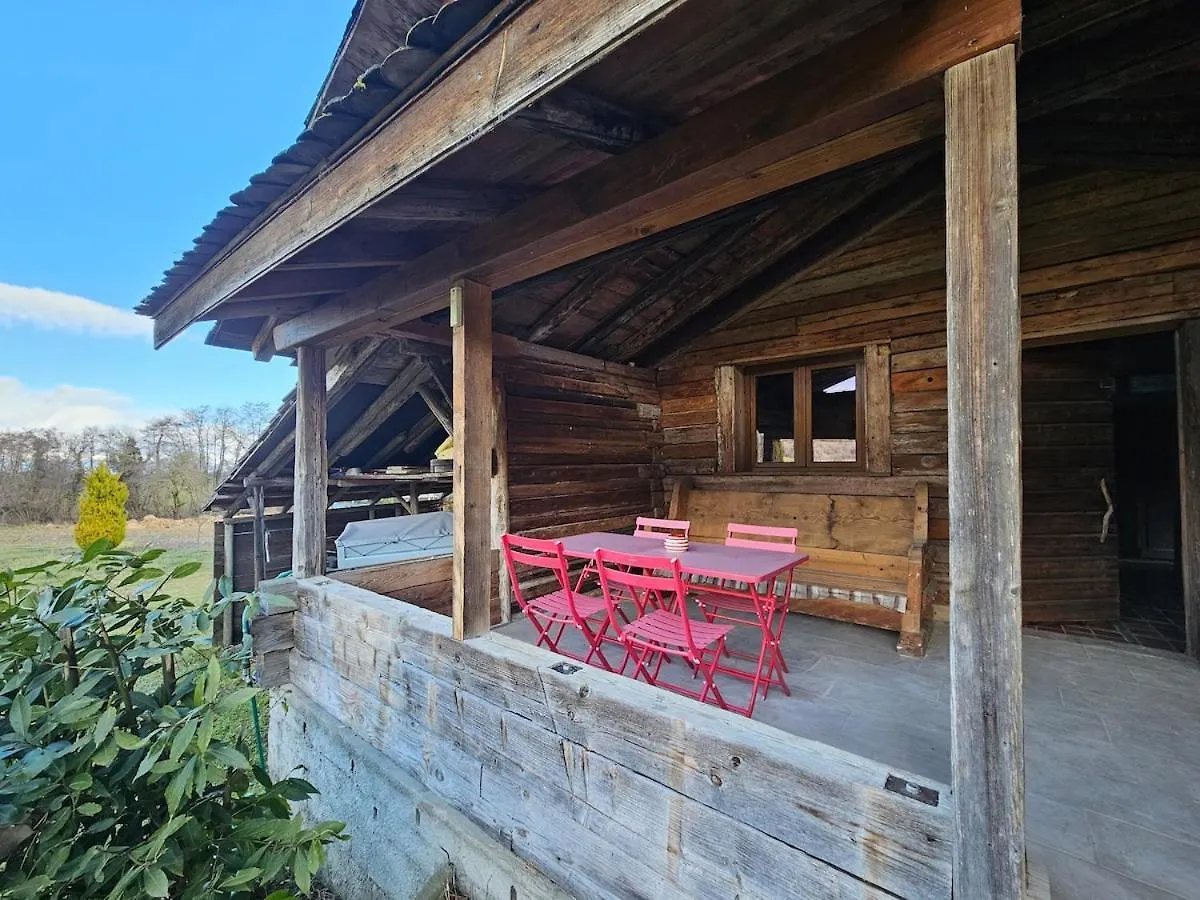 Le Chalet Tresor Cache Au Coeur De La Nature Presilly  França
